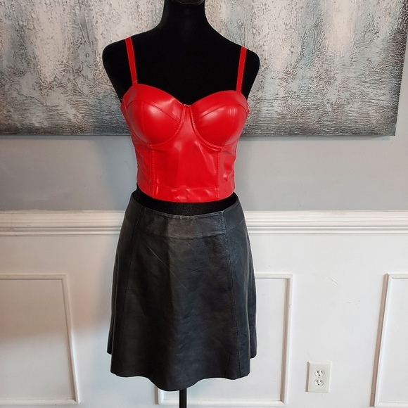 Veda Black Mini Skirt - Picture 4 of 14